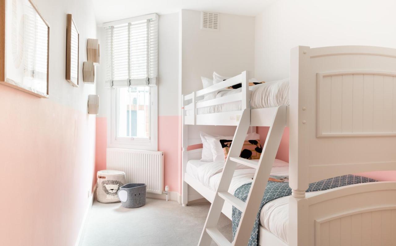 The Chelsea Arms - Bright 3Bdr With Garden & Private Parking Lejlighed London Eksteriør billede