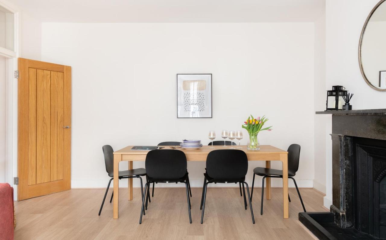 The Chelsea Arms - Bright 3Bdr With Garden & Private Parking Lejlighed London Eksteriør billede